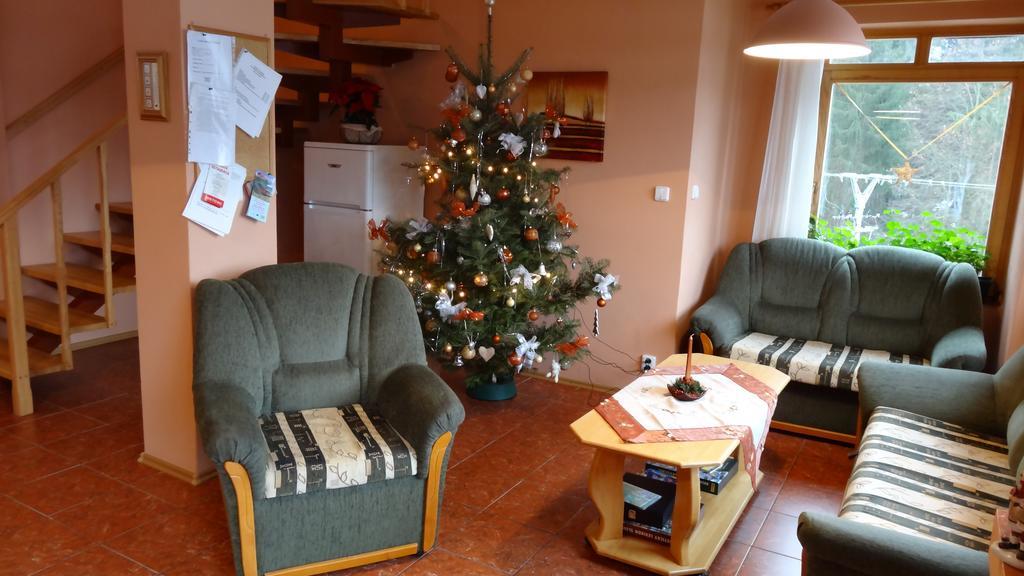 Apartman U Sarky Valaska Exterior photo